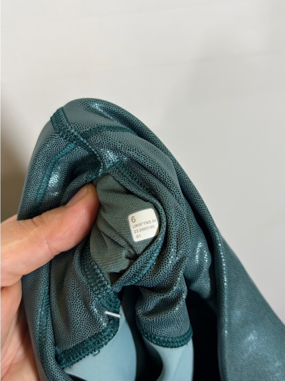 NWT Lululemon Wunder Train High-Rise Tight 25" Foil Size 6 - Picture 12 of 12